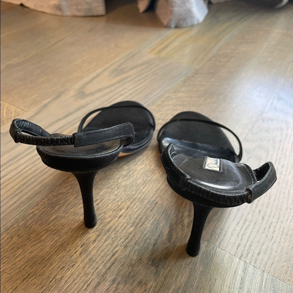 Oscar de la Renta sandals - Picture 3 of 4